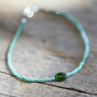 Emerald and Chrome Diopside Beaded Bracelet Image