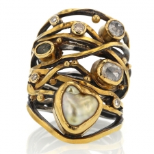 Twisted Ring with Keishi Pearl, Sapphire and Diamonds Image