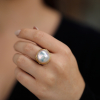 Baroque Pearl 18k Gold Ring with Diamond Pavé