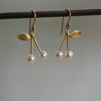 Gold Cherry Pearl Earrings Image