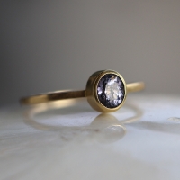 Pale Spinel Gold Ring Image