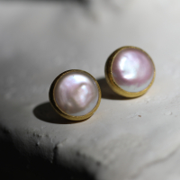 XL Freshwater Pearl Gold Earrings Image