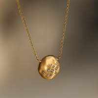 Large Dew Disc 18k Gold Necklace Image