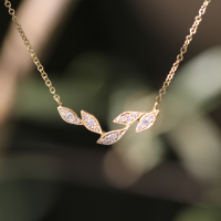 Diamond Leaf 18k Gold Necklace Image