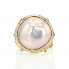 Baroque Pearl 18k Gold Ring with Diamond Pavé