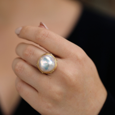 Baroque Pearl 18k Gold Ring with Diamond Pavé Image