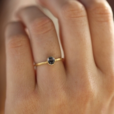 Roundish Oval Spinel Ring Image