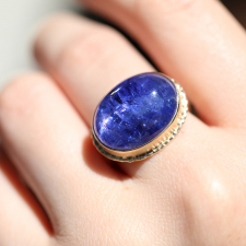 All Gold Tanzanite Oval /Ruffled Ring Image