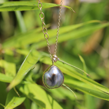 Asymmetrical Keishi Pearl Necklace Image