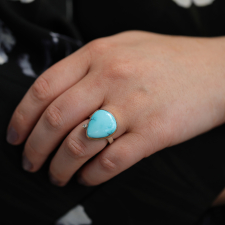 Teardrop Kingman Turquoise Ring Image
