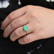 Small Oval Faceted Chrysoprase Image