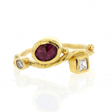 Ruby and Diamond 18k Gold Seafire Ring