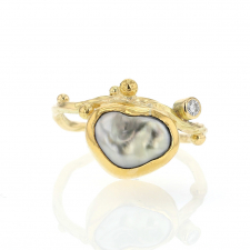 Unique Keshi Pearl and Diamond Gold Seafire Ring