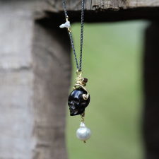 Memento Mori Necklace with Black Skull and South Sea Pearl Image