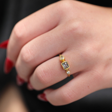 Unique Diamond 18k and 22k Gold Ring Image
