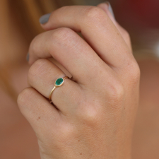 Emerald Small Oval 14k Gold Ring Image