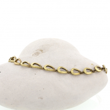 Gold Oval Link Bracelet Image