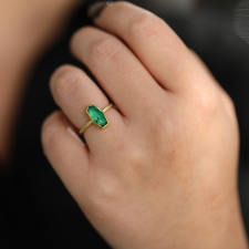 Zambian Emerald Gold Ring Image
