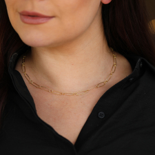 Circular and Stretched Link 18k Gold Chain Necklace Image