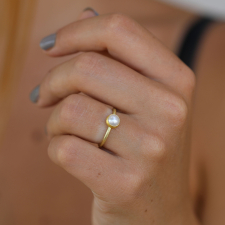 Round Cultured Pearl Ring Image