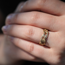 Joint 18k Gold Ring with Brown Diamonds